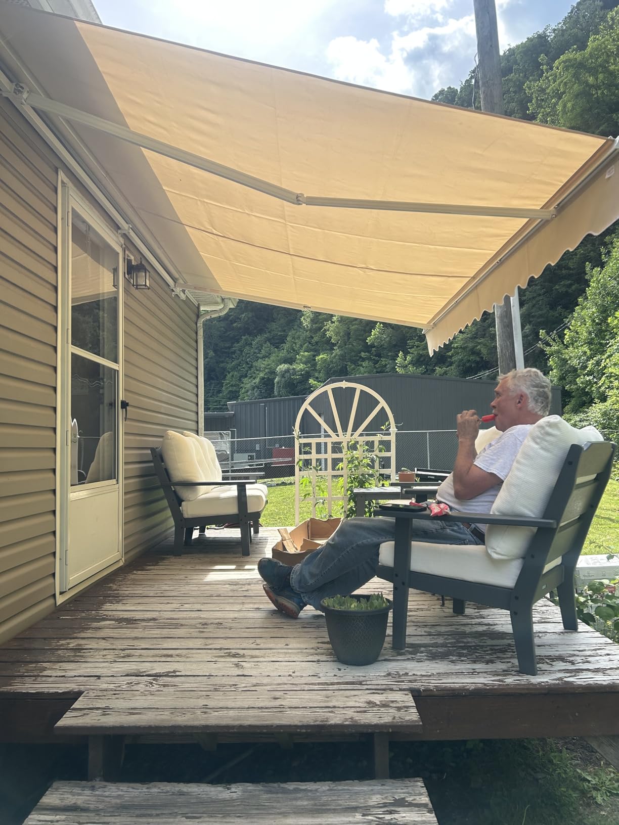 Yardenaler 10x8 FT Manual Retractable Patio Awning, Outdoor Window Sun Shade Shelter with Crank Handle & Canopy for Deck, Backyard, Garden, Balcony, Gray customer photo 2