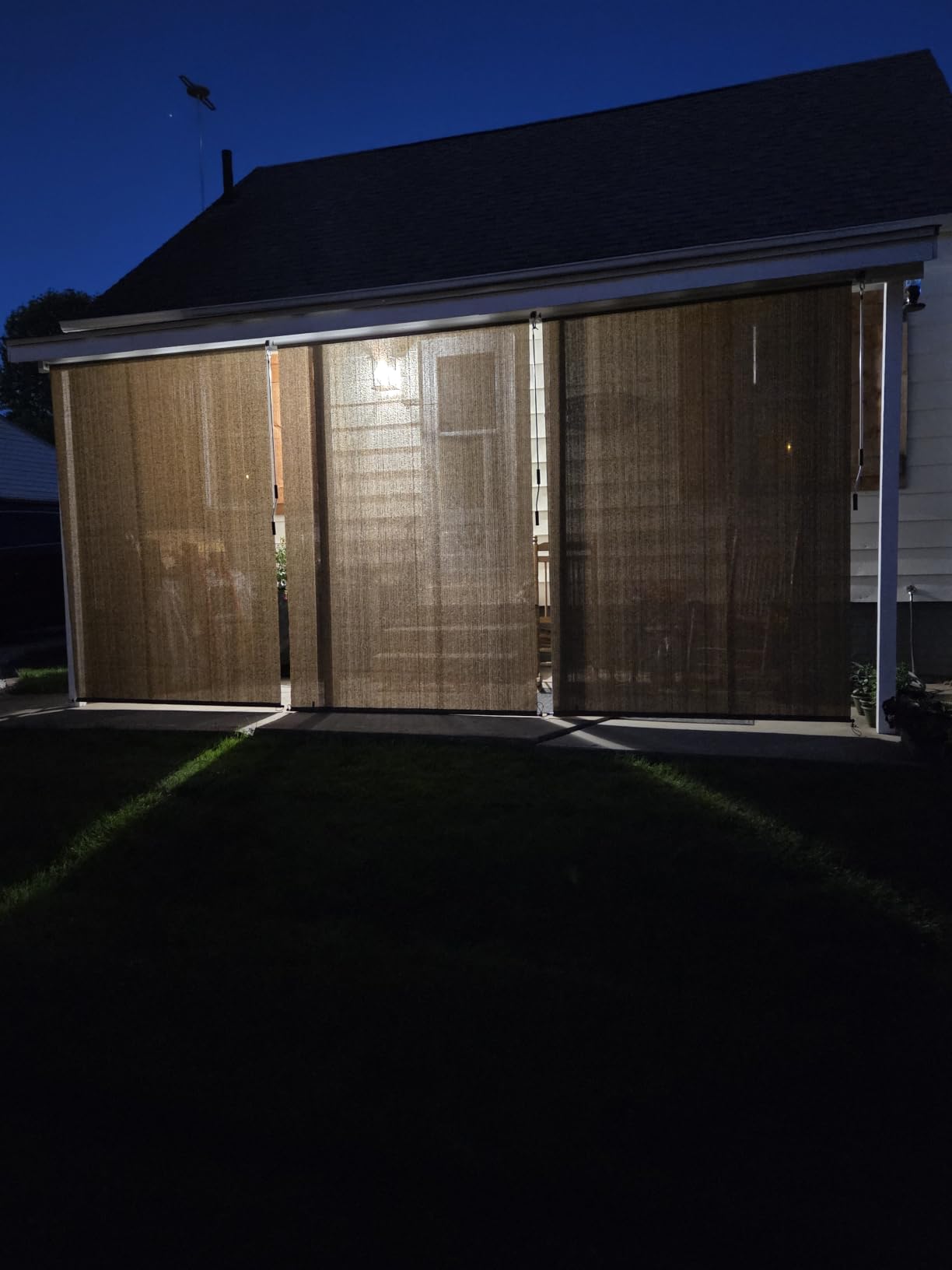 SEEYE Outdoor Sunshade Roller Shades 96