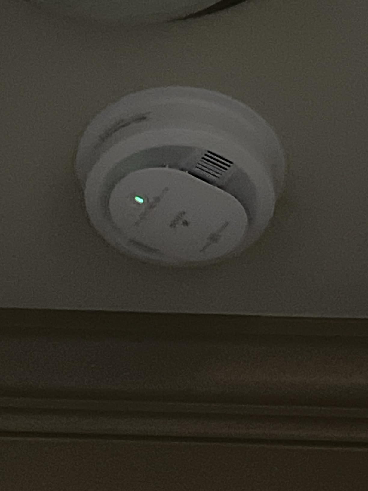 Kidde Smoke and Carbon Monoxide Detector, Hardwired with 10-Year Battery Backup, Voice Alerts, LED, 85 dB, 30CUA10-V, 1 Pack customer photo 1