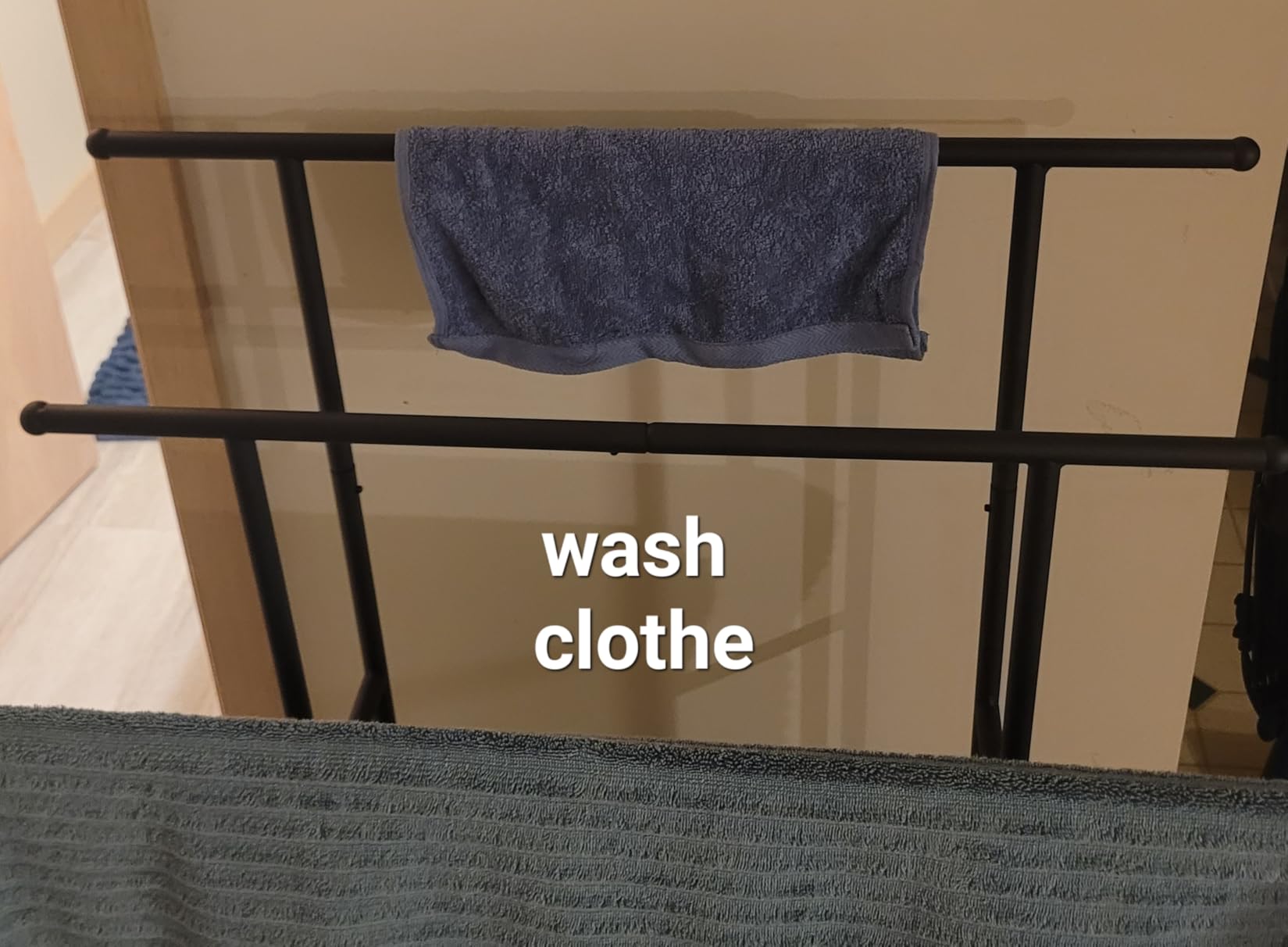 ELYKEN 3 Tier Freestanding Towel Rack with Shelf, 40