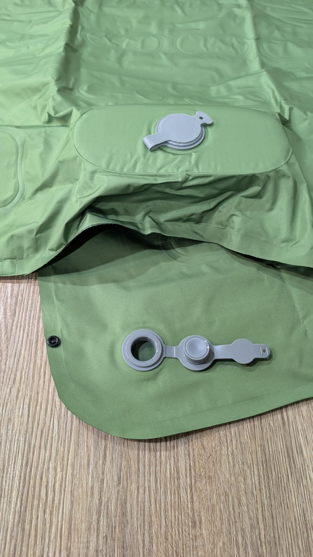 FNARMW Camping Sleeping Pad, Extra Thick 5 Inch Camping Mat with Pillow Built-in Foot Pump Inflatable Sleeping Pads Compact for Camping Backpacking Hiking Traveling Tent(Green) customer photo 1