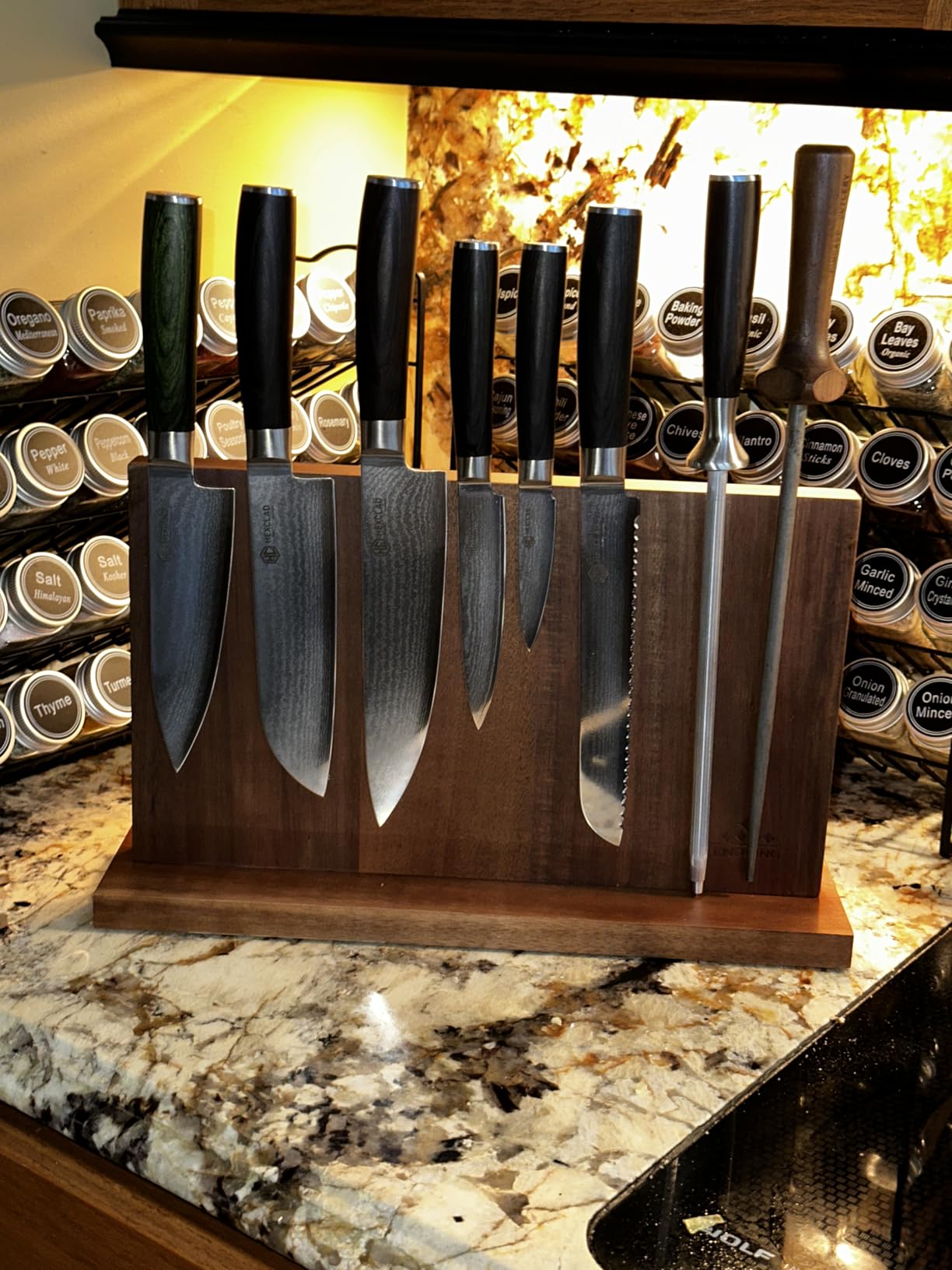 ENOKING Extra Large Magnetic Knife Block, 15.2-In Acacia Wood Knife Holder for Home Kitchen, Universal Knife Holder Stand with Strong Enhanced Magnets for Safe and Multifunctional Knife Storage customer photo 1