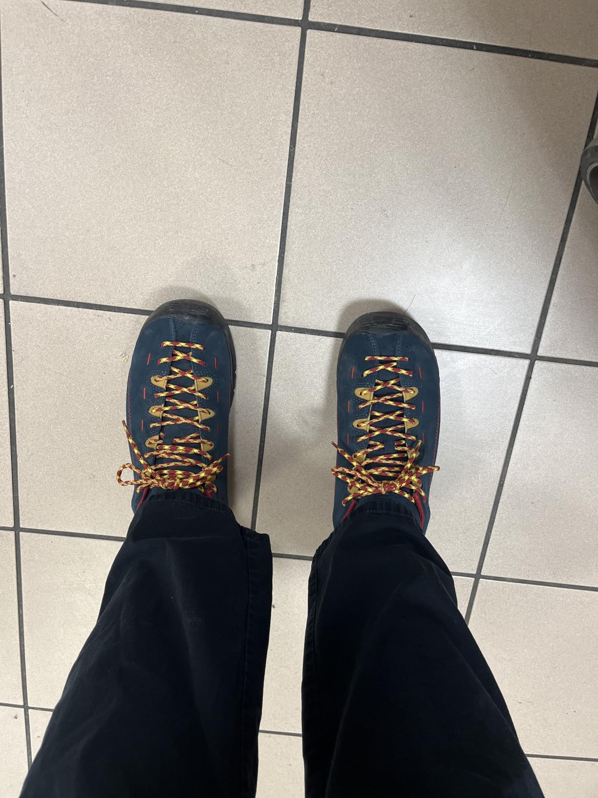 XPETI Men's Basin Approach Shoes customer photo 2