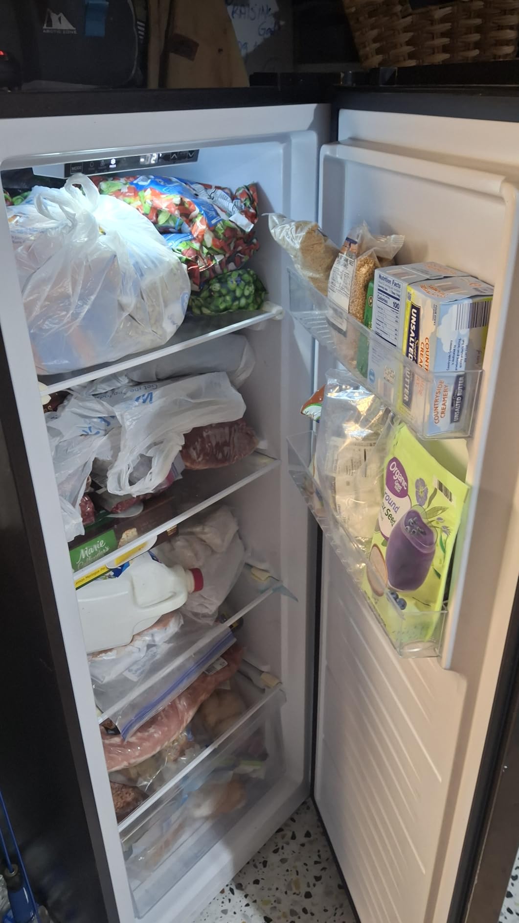 BLACK+DECKER 11 Cu. Ft. Convertible Freezer Refrigerator, BUC1100XS customer photo 1