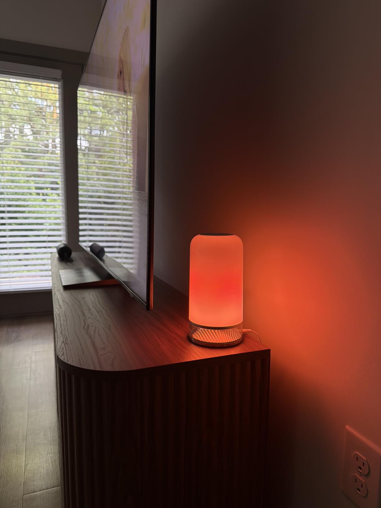 Govee RGBIC Smart Table Lamp 2, Touch Bedside Small Table Lamp (Corded) customer photo 1