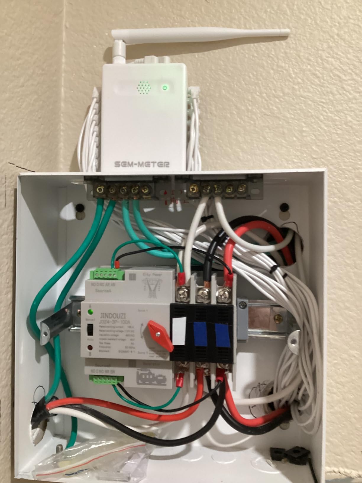 Smart Home Energy Monitor with 16 50A Circuit Level Sensors, Real-Time Power Usage & Electricity Cost Tracking, Ideal for Rental Homes & Shared Apartments, App History, Compatible with Home Assistant customer photo 2