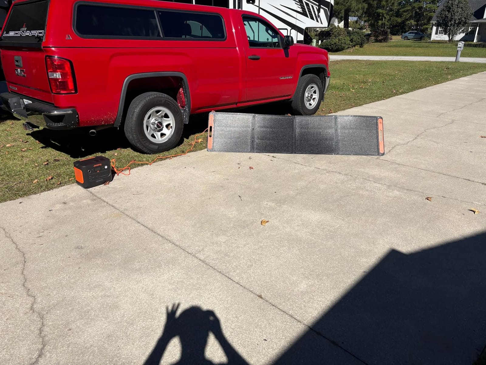 Jackery SolarSaga 200W Portable Solar Panel,Bifacial customer photo 2