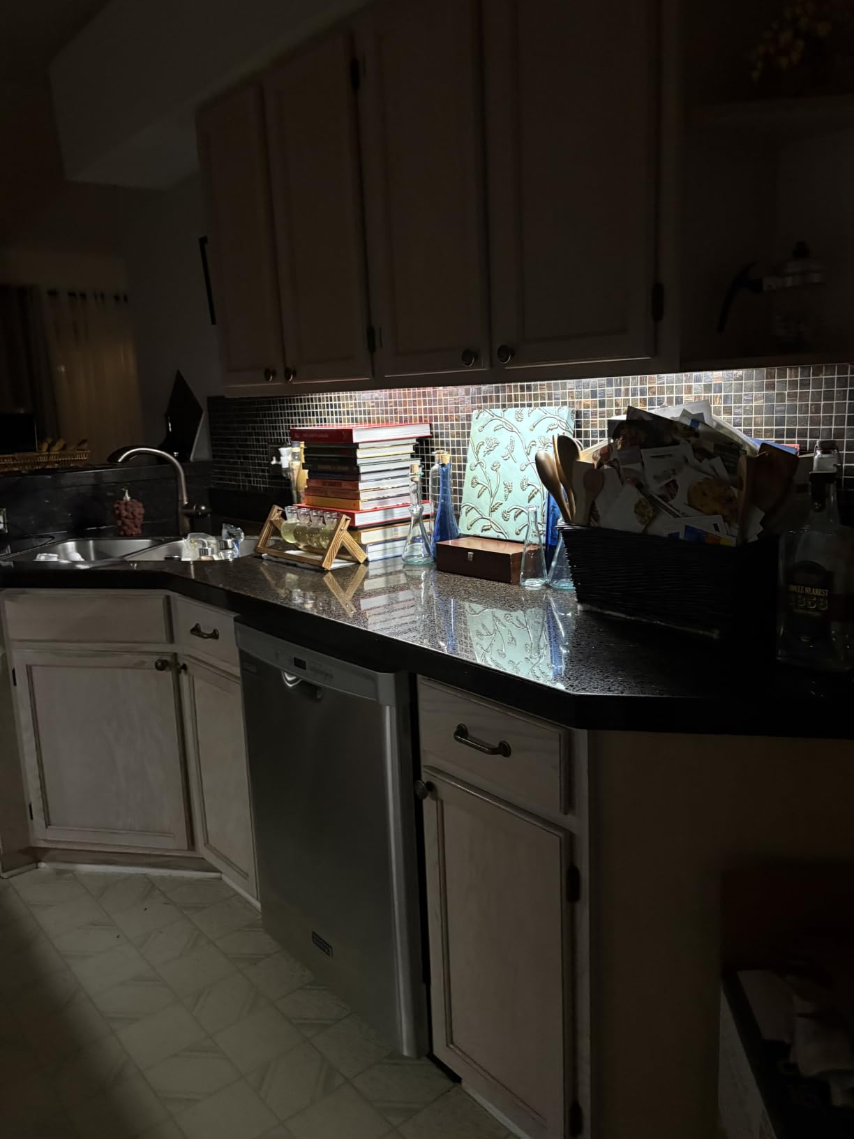 EZVALO Under Cabinet Lighting with Charging Station, Motion Sensor Lights customer photo 1