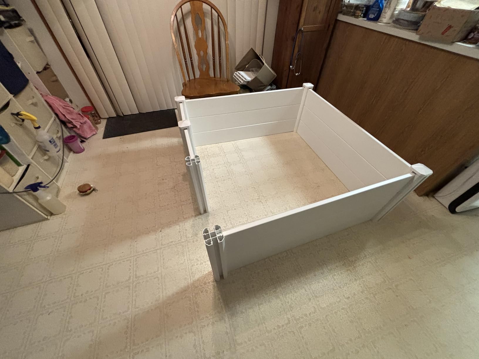 Whelping Box for Large Breed Dogs, Whelping Box for Puppies, PVC Puppy Playpen, Waterproof & Rustproof Whelping Pen, Puppy Whelping Supplies, Raised Garden Bed, Indoors & Outdoors, 48x48x18 in, White customer photo 1
