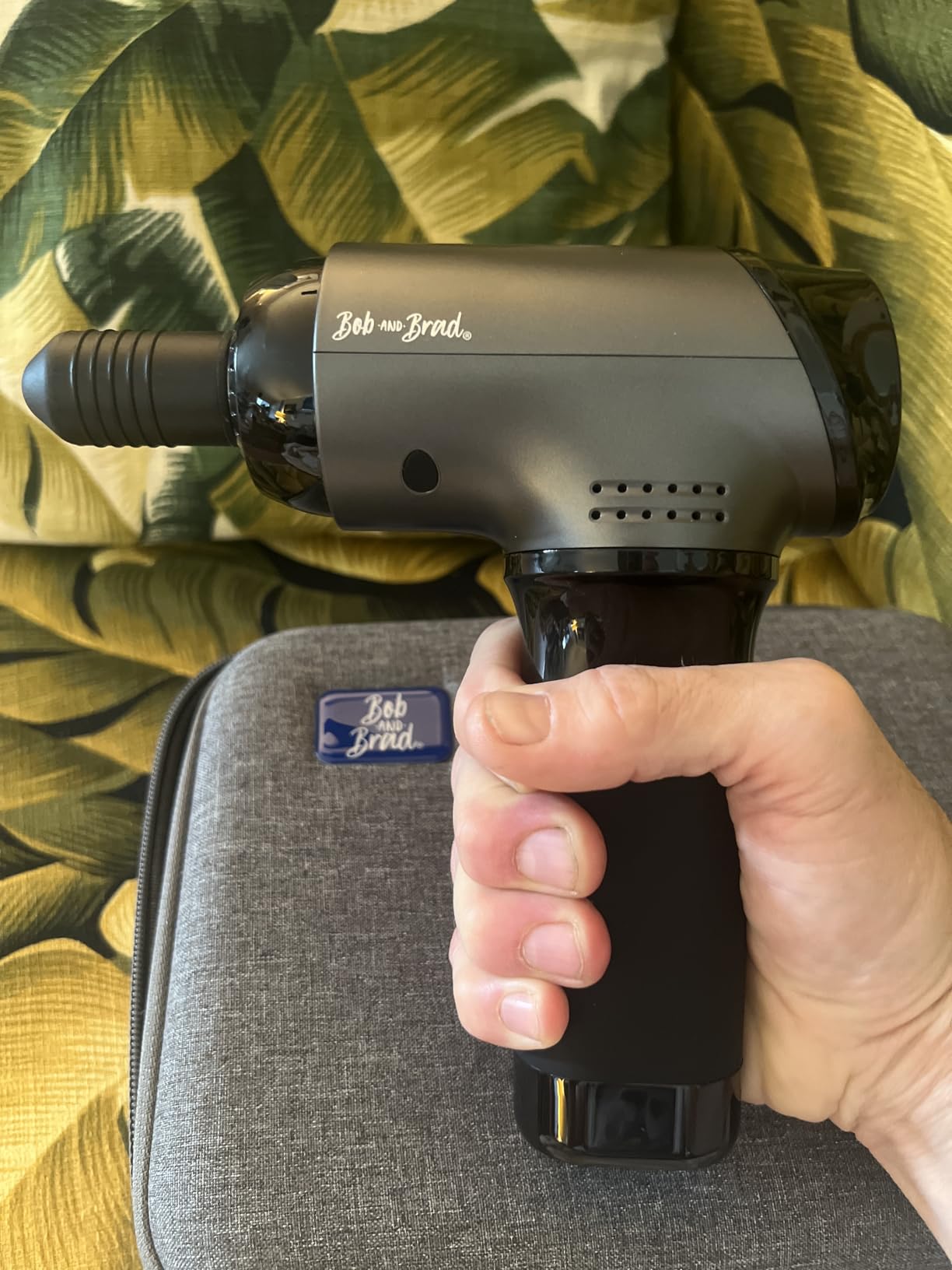 BOB AND BRAD T2 Pro Deep Tissue Massage Gun with Heat & Cold, Percussion customer photo 2