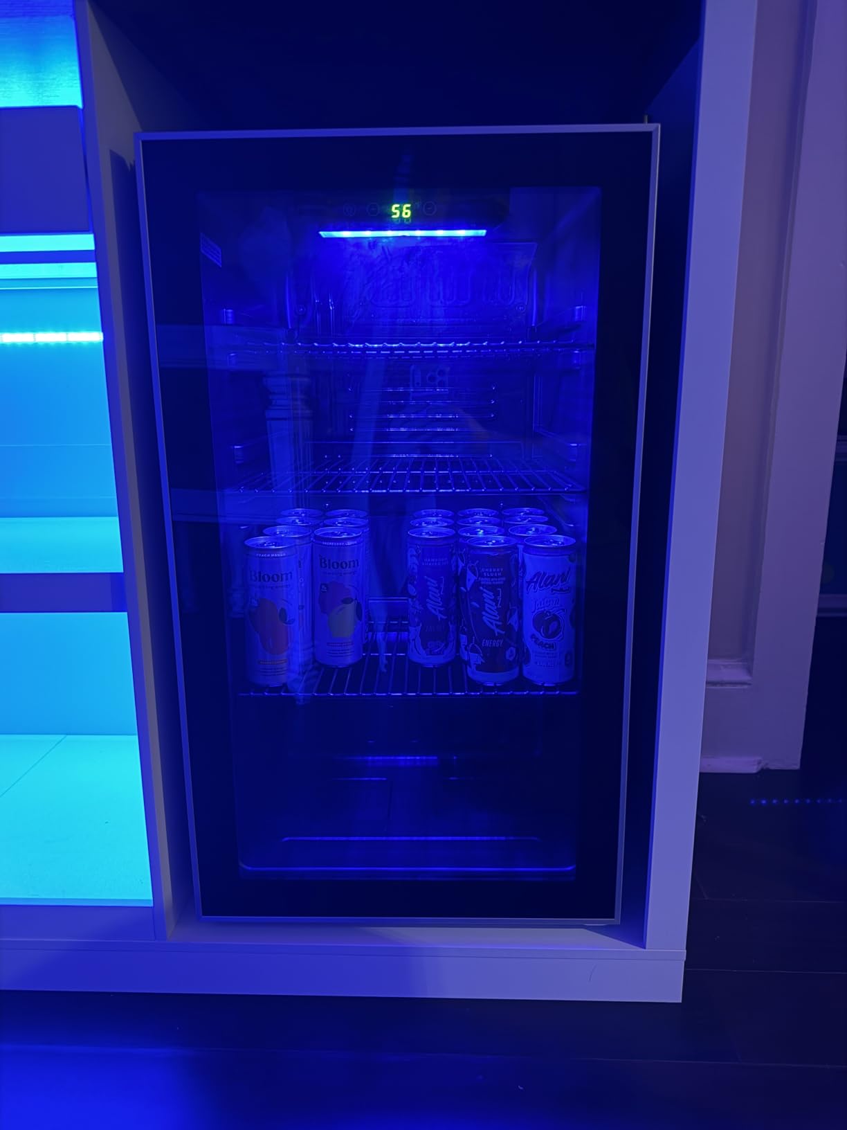 Electactic 2.6 Cu.ft Beverage Refrigerator Cooler, 95 Can Mini Fridge Glass Door with Adjustable Shelves, Digital Temperature Display, Freestanding Small Drink Fridge for Home, Office or Bar(Black) customer photo 2