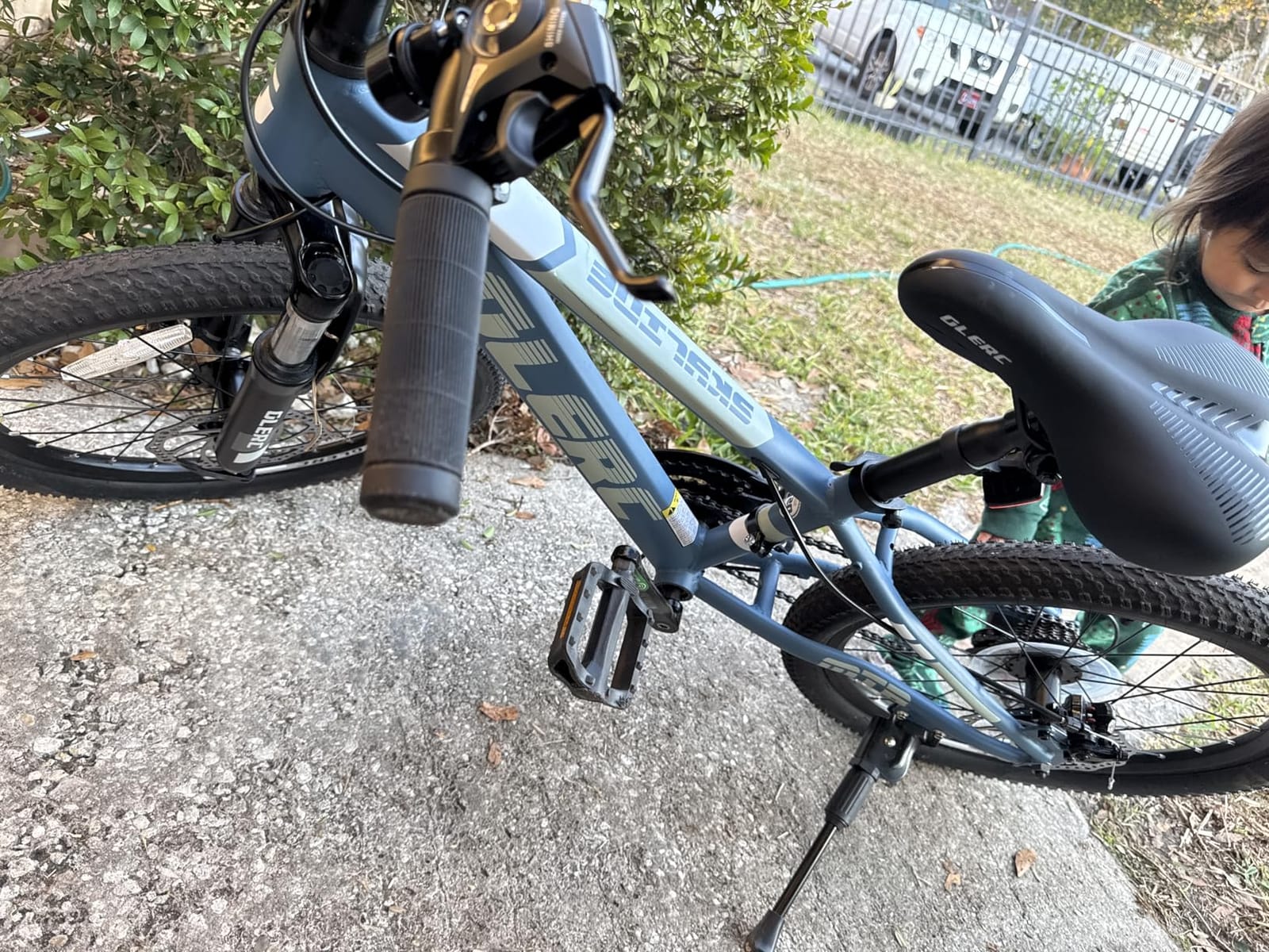 Glerc 20 24 26 Inch Kids Mountain Bike for Boys and Girls Ages 6+ Years customer photo 1