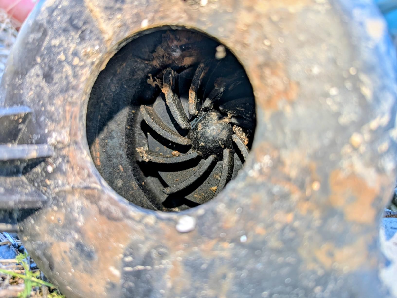 Acquaer 3/4 HP Submersible Sewage Pump 6400 GPH Cast Iron Effluent Pump customer photo 1