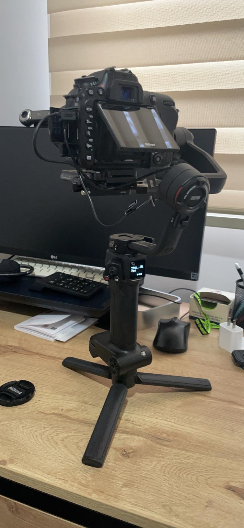 ZHIYUN Crane 4E 3-Axis Camera Stabilizer for DSLR and Mirrorless Cameras customer photo 1