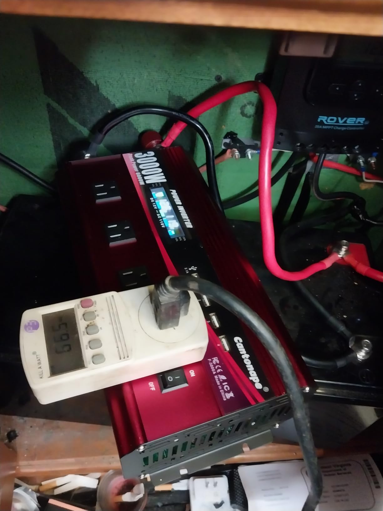 Cantonape 3000W Power Inverter 12V to 110V/120V DC to AC with LCD Display customer photo 1