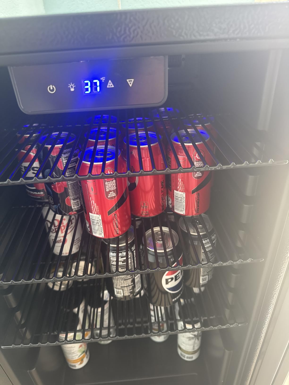Feelfunn 4.5 Cu.Ft Beverage Refrigerator, 145 Can Mini Fridge, Silver customer photo 1