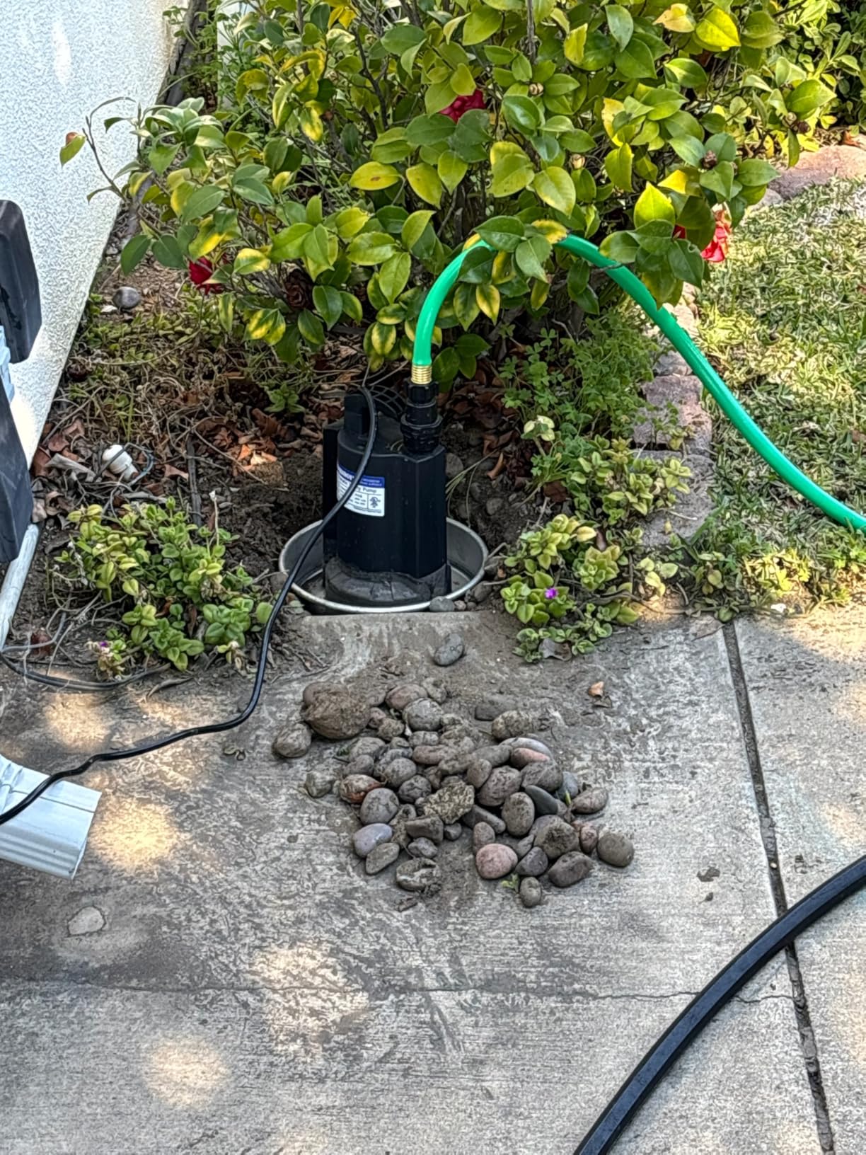 Acquaer 1/3 HP Automatic Submersible Water Pump, 2160 GPH Sump Pump, 115V customer photo 1