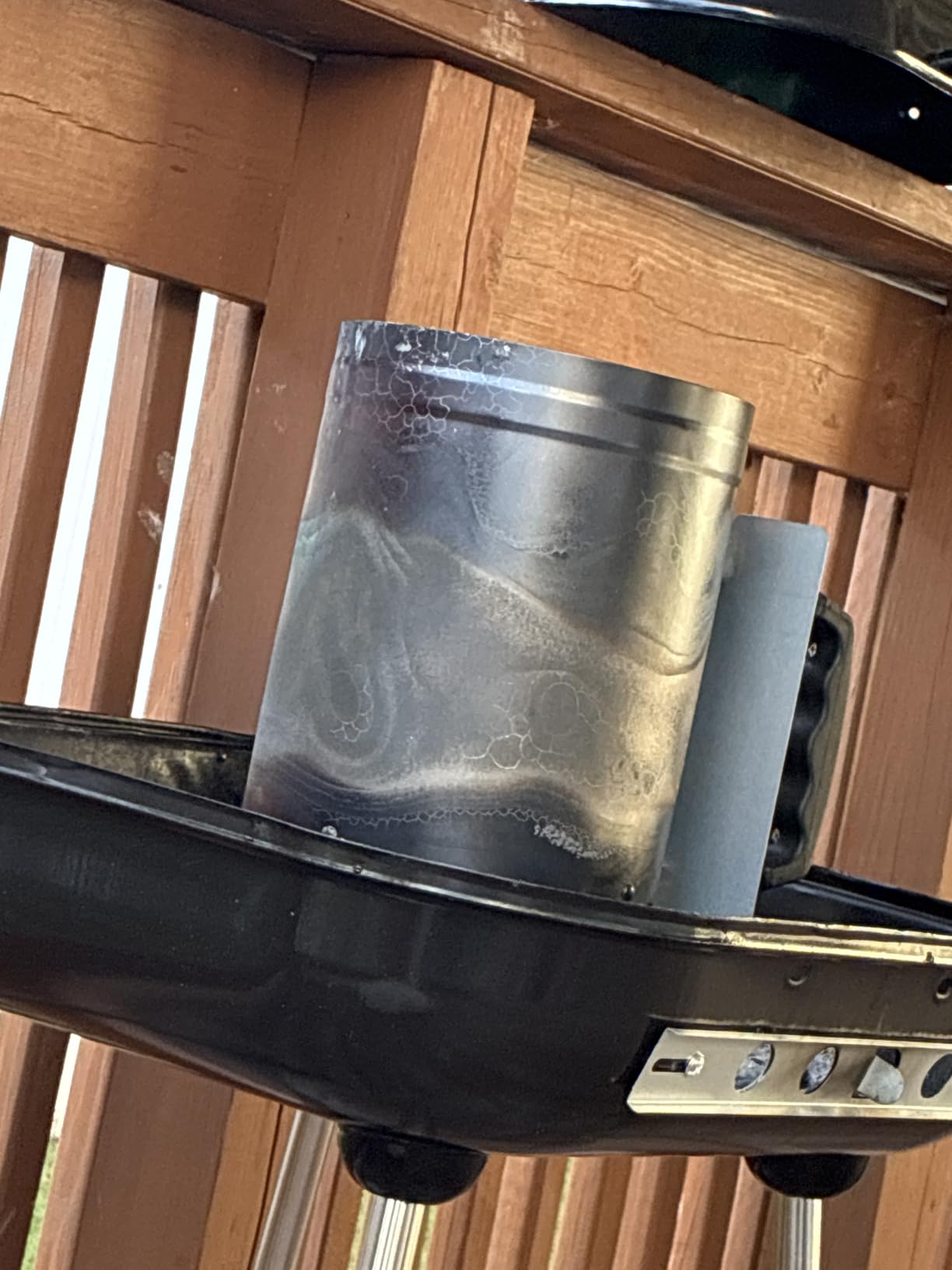 Amazon Basics Charcoal Chimney Starter for Grills and Barbecues, Galvanized Steel, 6.6 Pound Capacity, Heat-Concentrating Design, Silver, 1-Pack customer photo 1