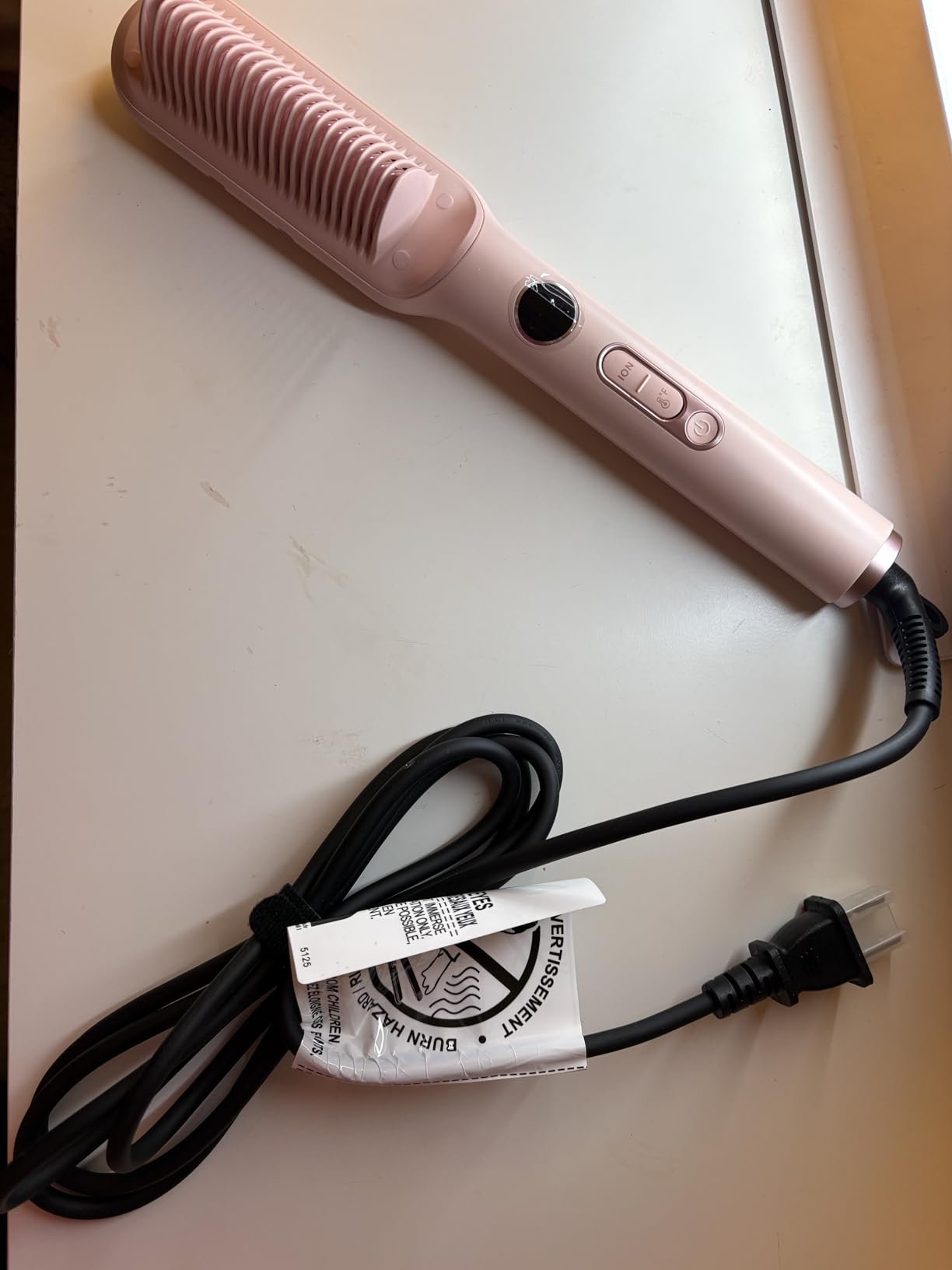 Wavytalk Hair Straightener Brush, Sleek Sweep Ionic Straightening Brush customer photo 2