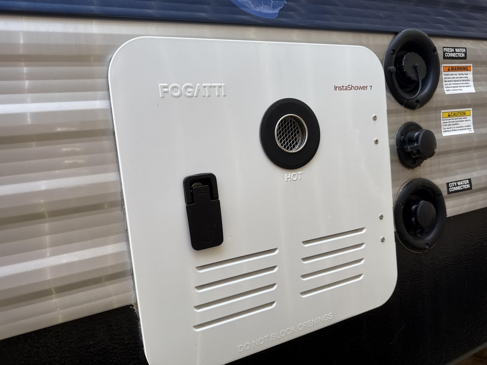 FOGATTI InstaShower Ultra RV Tankless Water Heater, Built-in Mixing Tank | 66,000 BTU On-Demand Water Heater, 3.9 GPM, Easy Retrofit with 15
