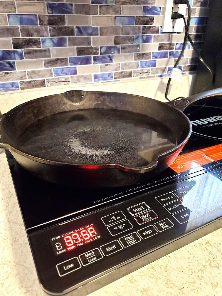 Nuwave Double Pro Cooktop Induction Countertop Burner, Portable, 50°F-575°F customer photo 1