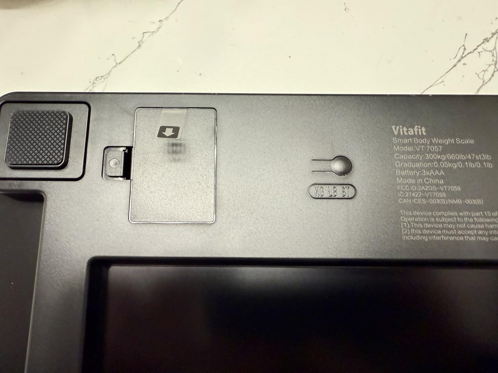 Vitafit 660lb Smart Bathroom Scale for Body Weight Accuracy 0.1lb,LED,Black customer photo 2