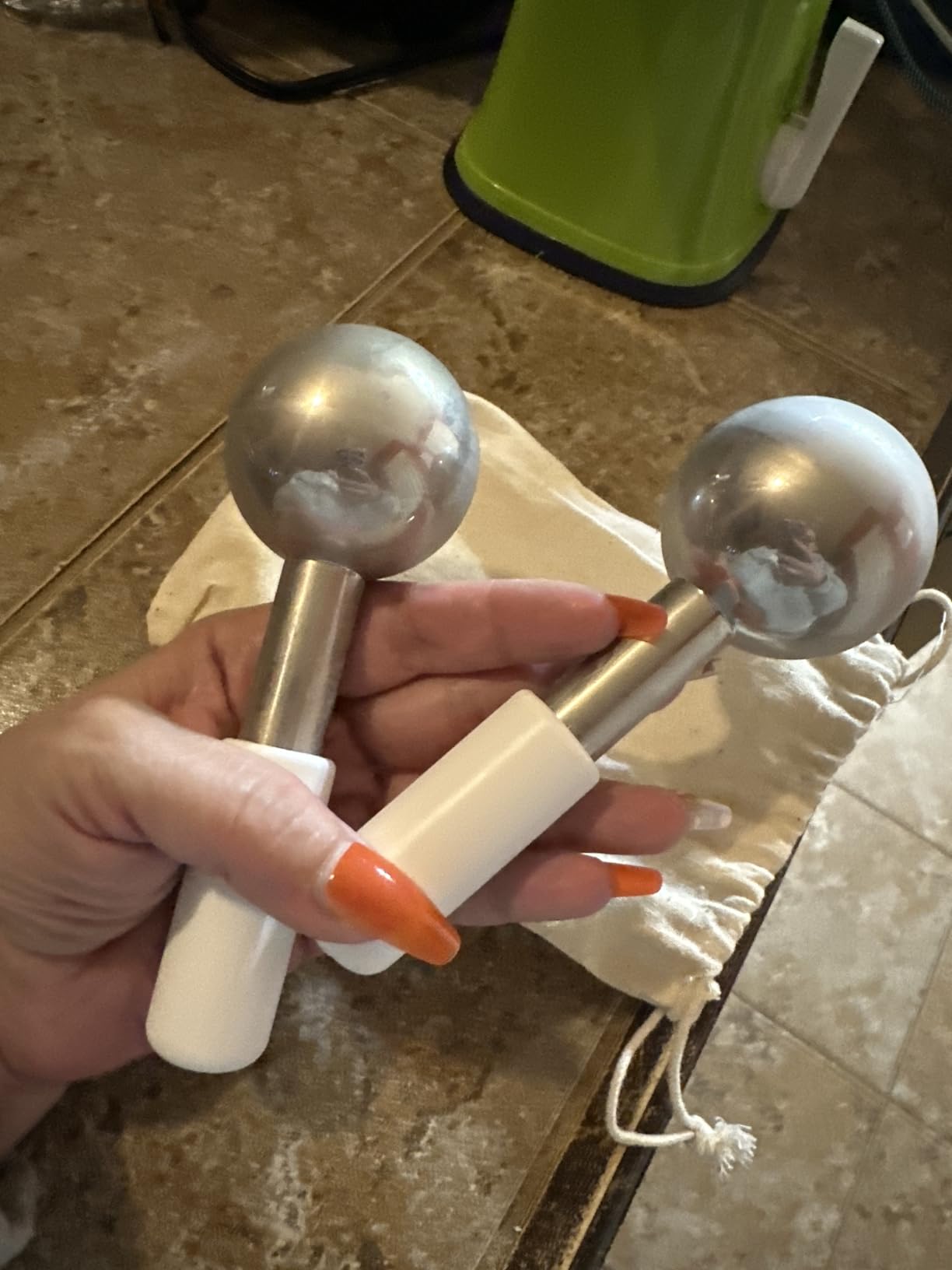Ice Roller for Face Ice Globes Eye Massager Facial Roller Tools Stainless Steel Cryo Globes Long-Lasting Cold Therapy for Eyes, Hot Flashes, Body Skin Care for Puffiness, Wrinkles customer photo 2