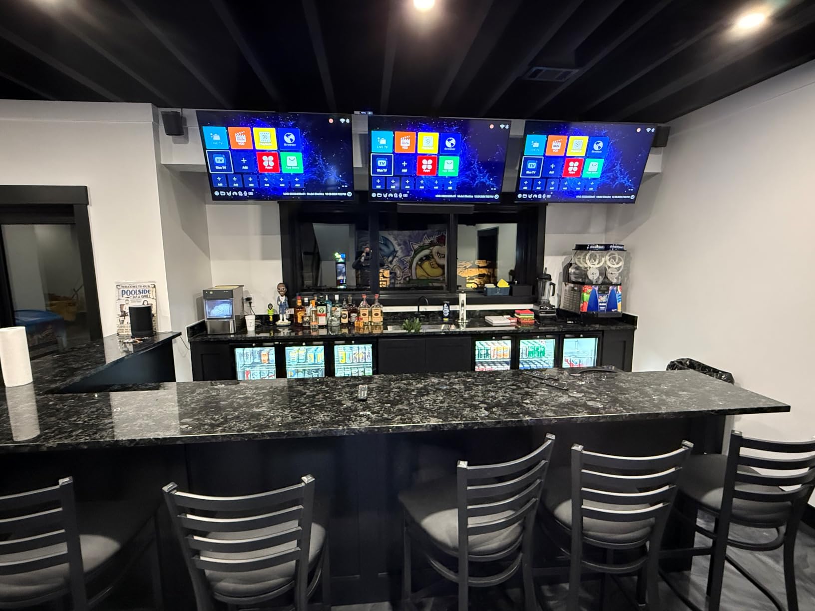 BODEGA BODEGACOOLER 12.5 Cu. Ft. Upright Commercial Beverage Refrigerator, Large Glass-Door Display Merchandiser, Energy-Star Rated Drink & Bar Cooler with Soft LED Lighting and Adjustable Shelves customer photo 2