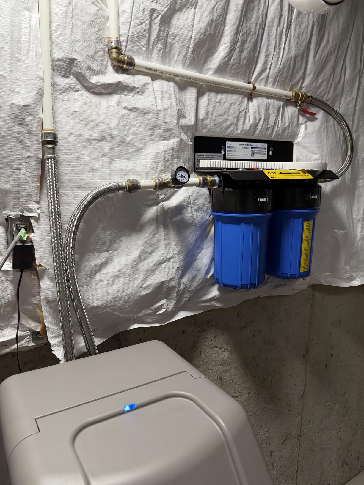 iSpring PFAS & Heavy Metals Whole House Water Filter System, SGS-Tested to Reduce 99% PFAS, 2-Stage Filtration Removes Lead, Heavy Metals, Chlorine, Sediment & Odor, 1” Inlet/Outlet Model: WGB21B-PFKS customer photo 1