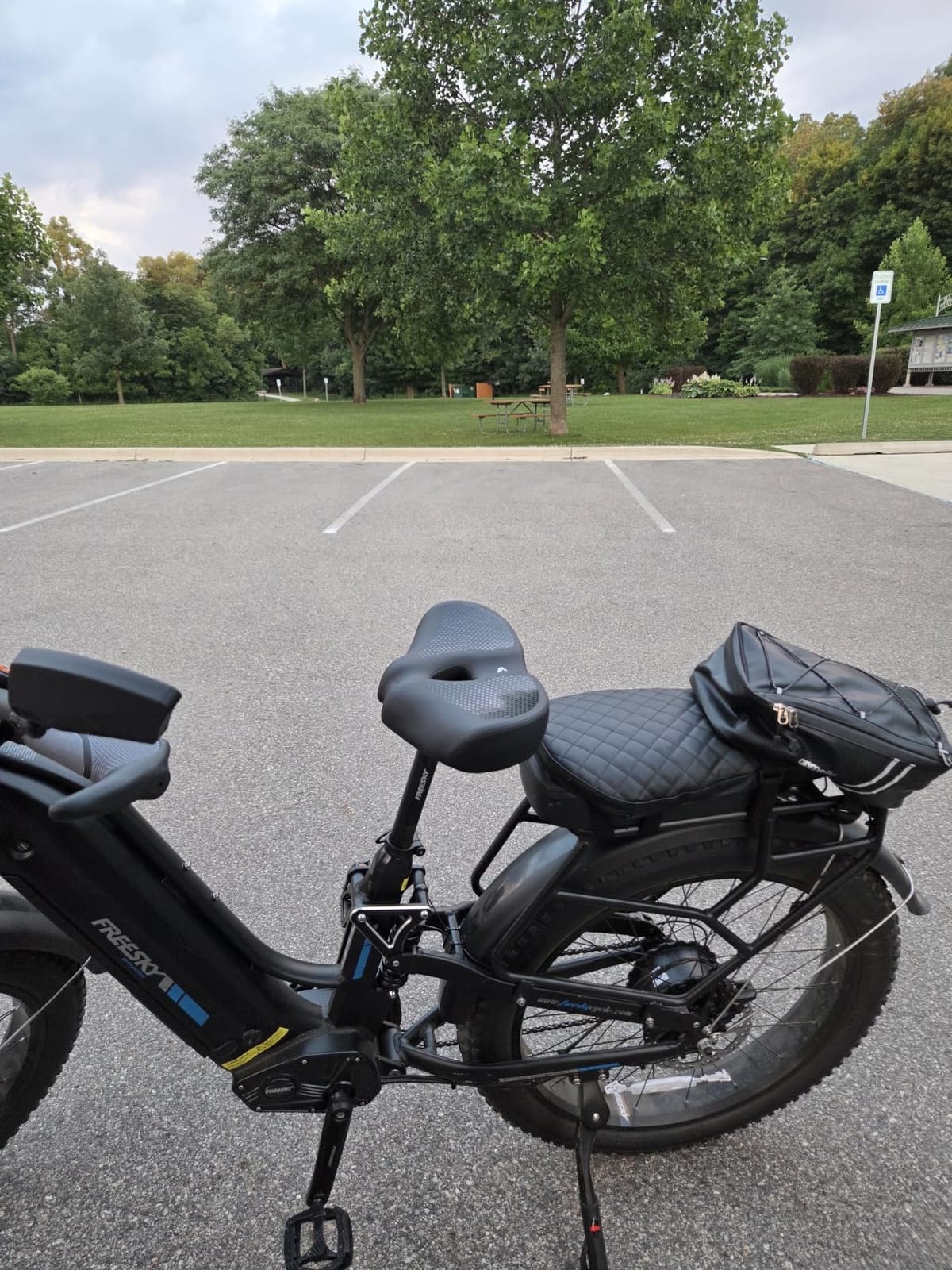 FREESKY Dual Motor Electric Bike for Adults 26