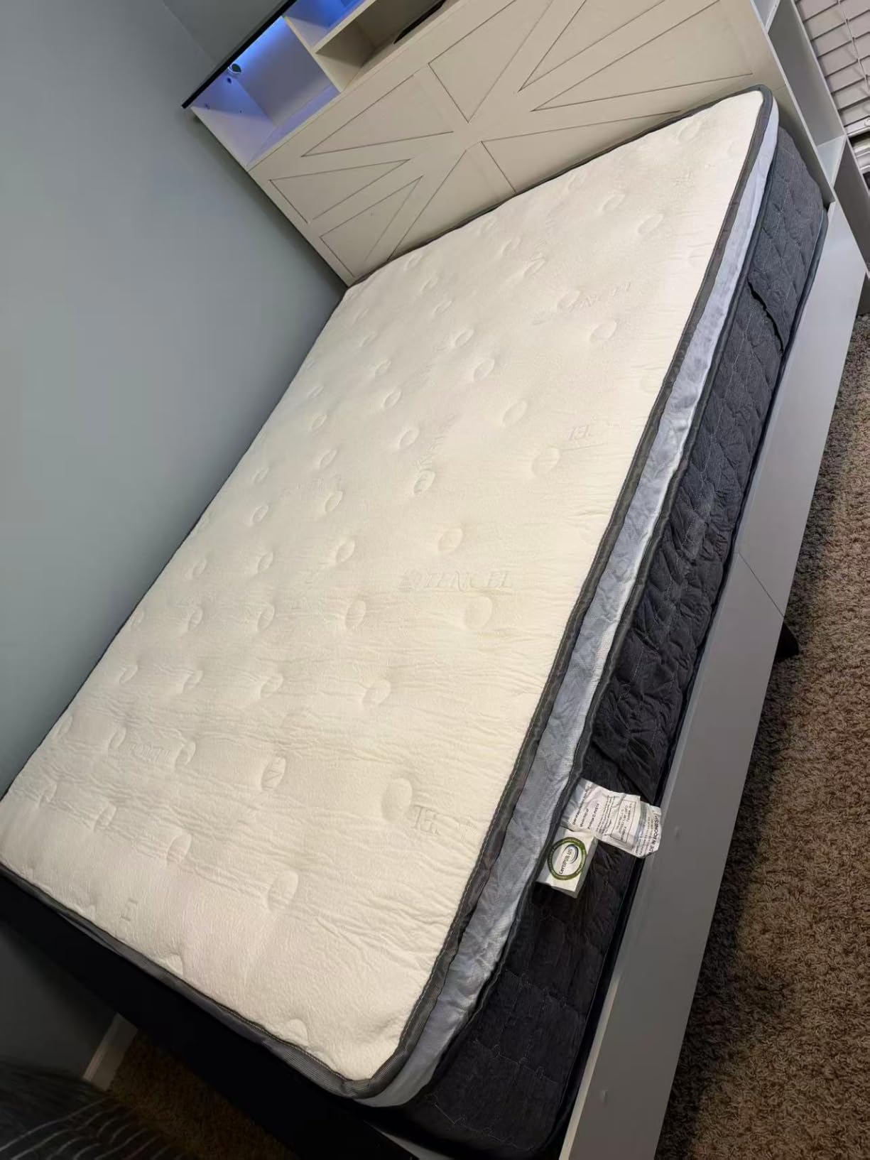 King Size Mattress, Medium Firm 12 Inch Hybrid Mattress King Size in a Box - Memory Foam & Pocket Springs for Back Pain Relief, Fiberglass Free, Motion Isolation, CertiPUR-US & OEKO-TEX Certified customer photo 2