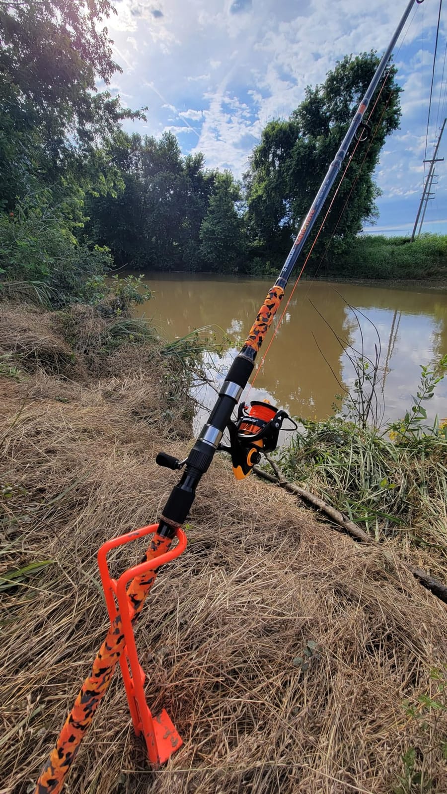 Sougayilang 3 Piece Surf Fishing Rod Combo Medium/Heavy Travel Spinning Rod with 4000/5000 Size Reel Baitfeeder Combo(9'/10'/11'12') customer photo 2