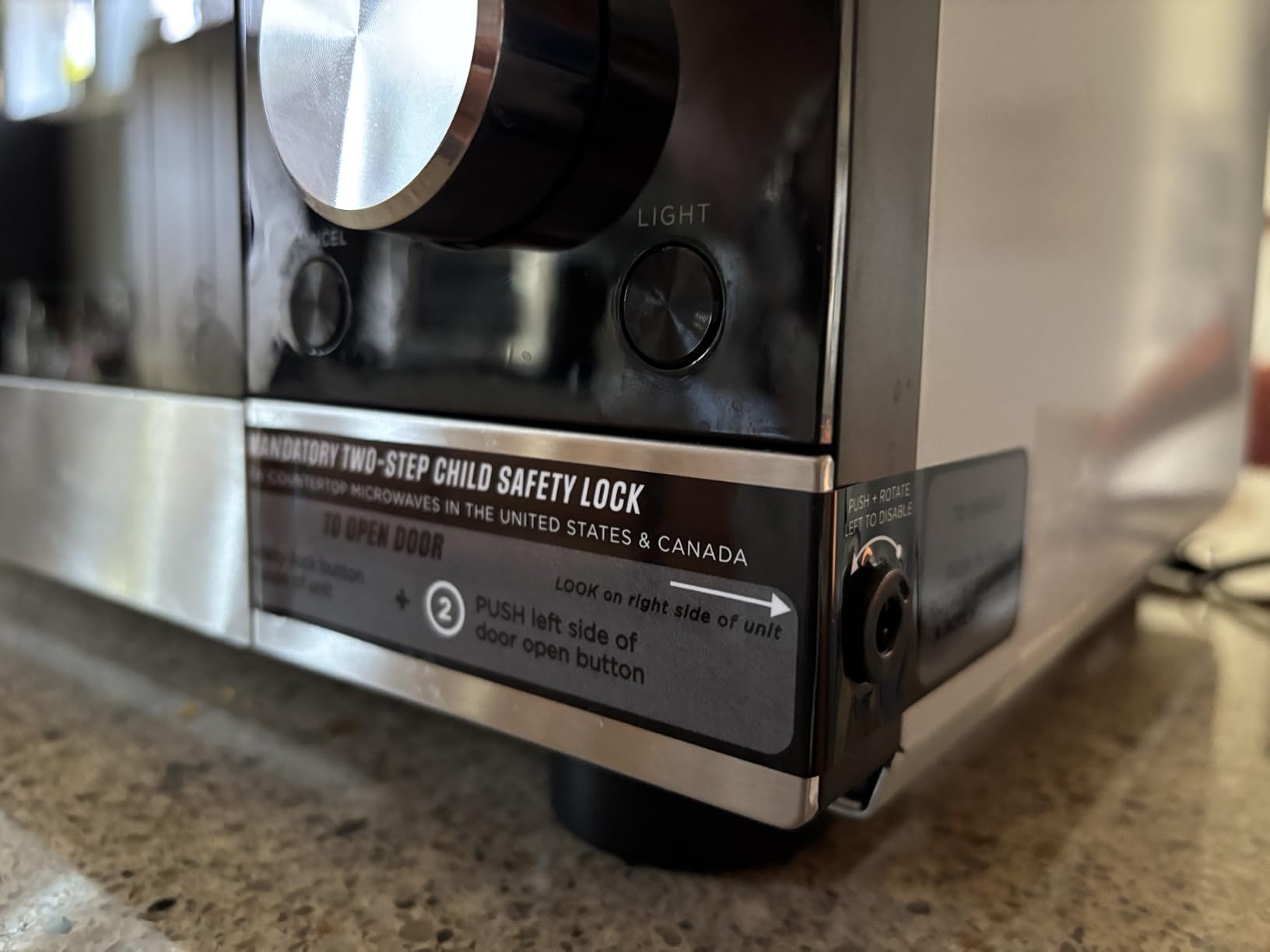 Ninja® Crispi™ Microwave & Air Fryer with FusionCrisp, Silver, MW101 customer photo 2