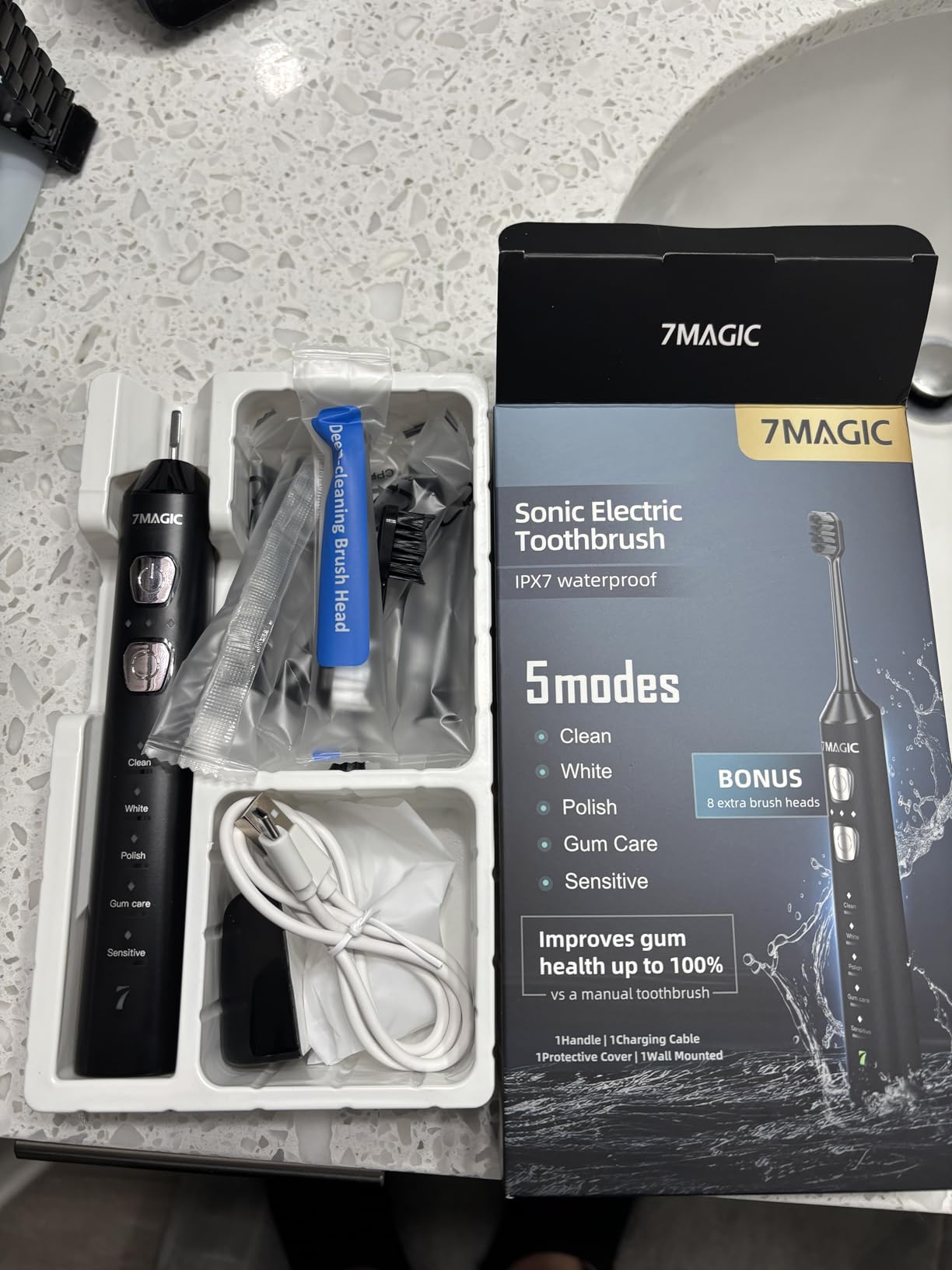 7MAGIC Sonic Electric Toothbrush, 180-Day Runtime, 42000 VPM, 8 Heads, Black customer photo 2