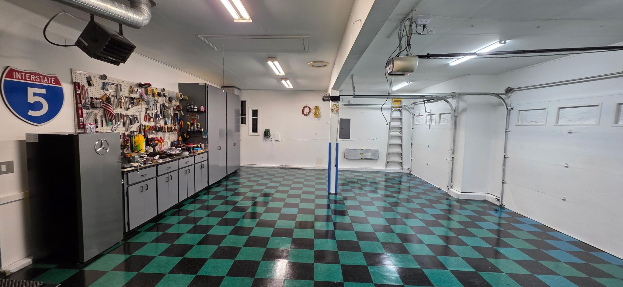 WORKPRO 700W Airless Paint Sprayer, 2900PSI High Efficiency customer photo 2