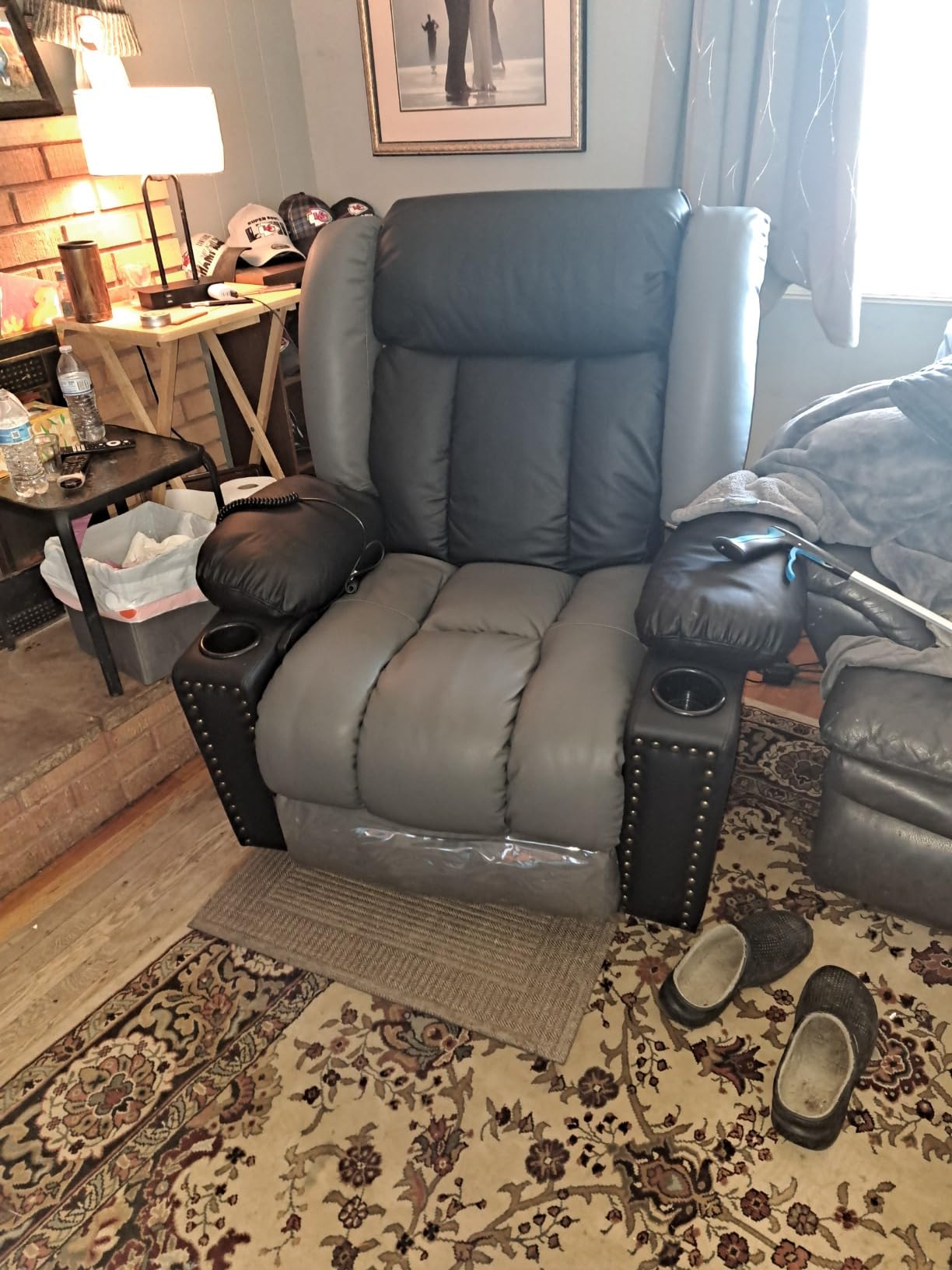 Large-Wide Power Lift Recliner Chair, Infinite Position Lay Flat, Triple Motor Lift Chairs for Elderly with Heat and Massage, Zero Gravity, Big& Tall, USB Ports, Extended Footrest, Beige customer photo 2