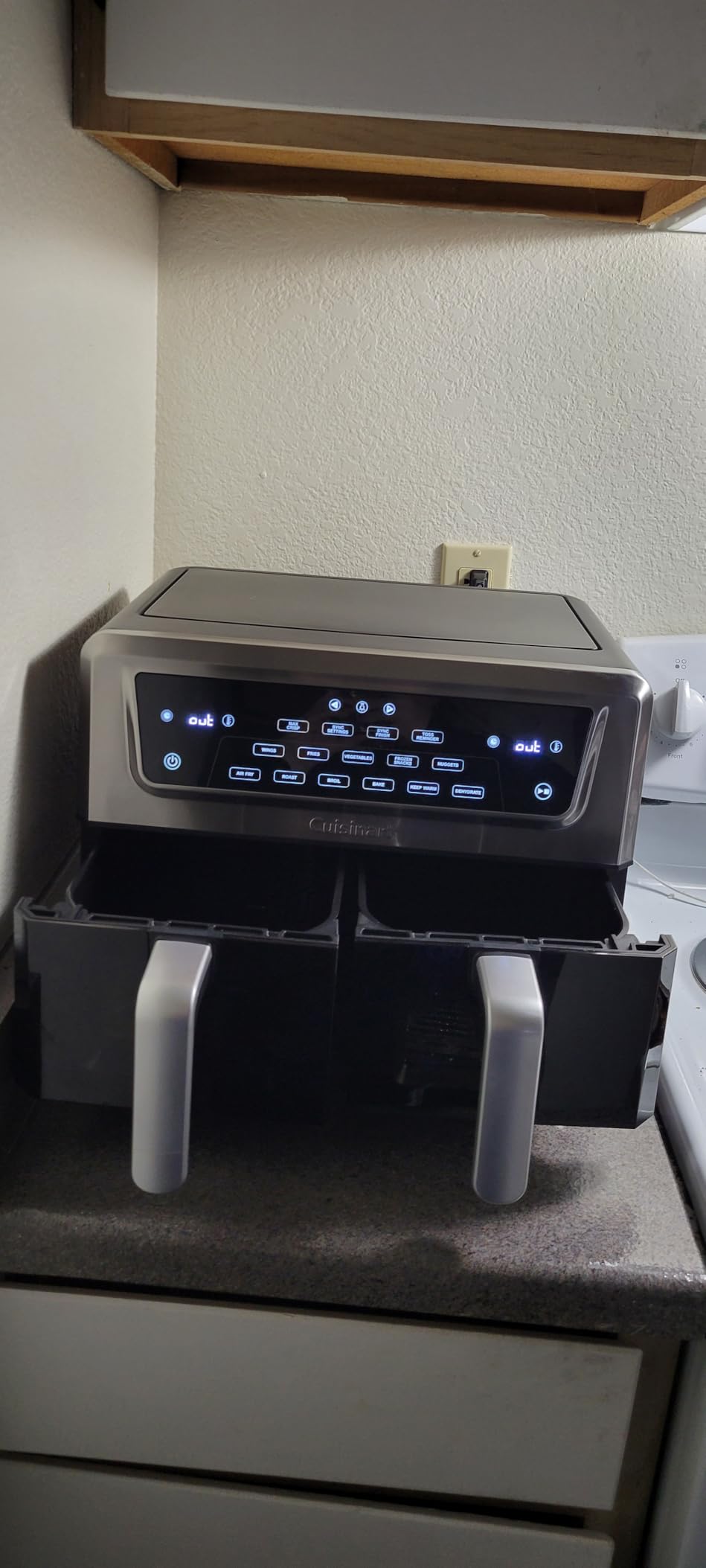 Cuisinart Dual Basket Air Fryer, Two Baskets 11 Qt in Total, 6 Functions: Air Fry, Roast, Bake, Broil, Dehydrate & Keep Warm, Features Sync Finish & Sync Settings, Toss Reminder & Auto-Pause, ADZ-112 customer photo 1