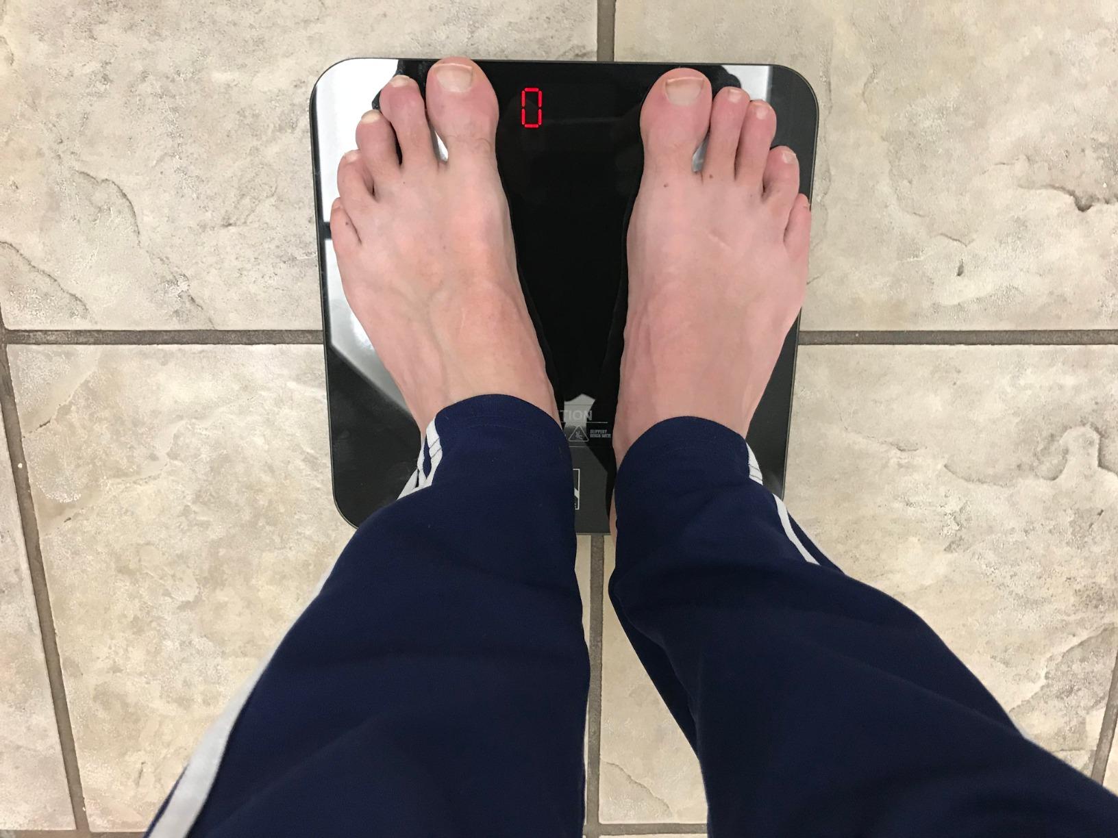 FITINDEX Body Pod Smart Scale, 8-Electrode, BMI & Body Fat, Large Platform customer photo 1