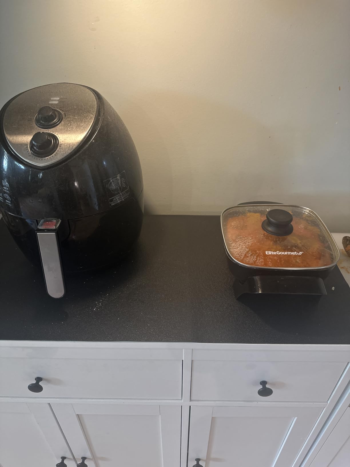 Elite Gourmet Stow-Away Ceramic Skillet, PFAS-Free Ceralast™, 1500W customer photo 2