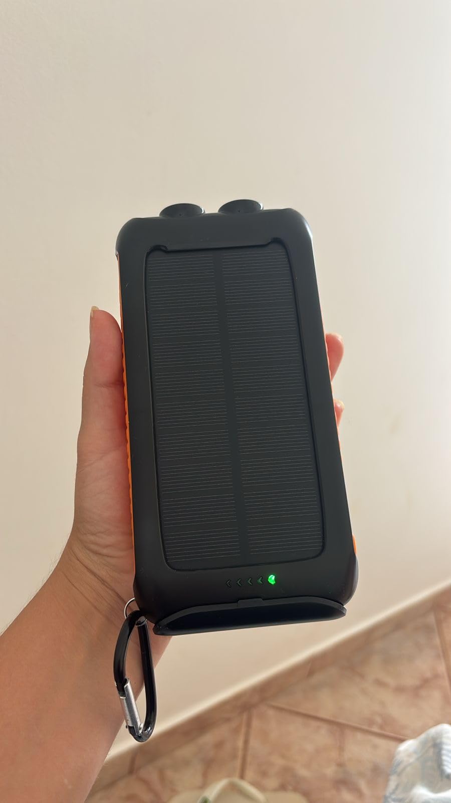 Nuynix Solar Power Bank 49800mAh, 15W Fast Charging with LED Flashlight customer photo 1