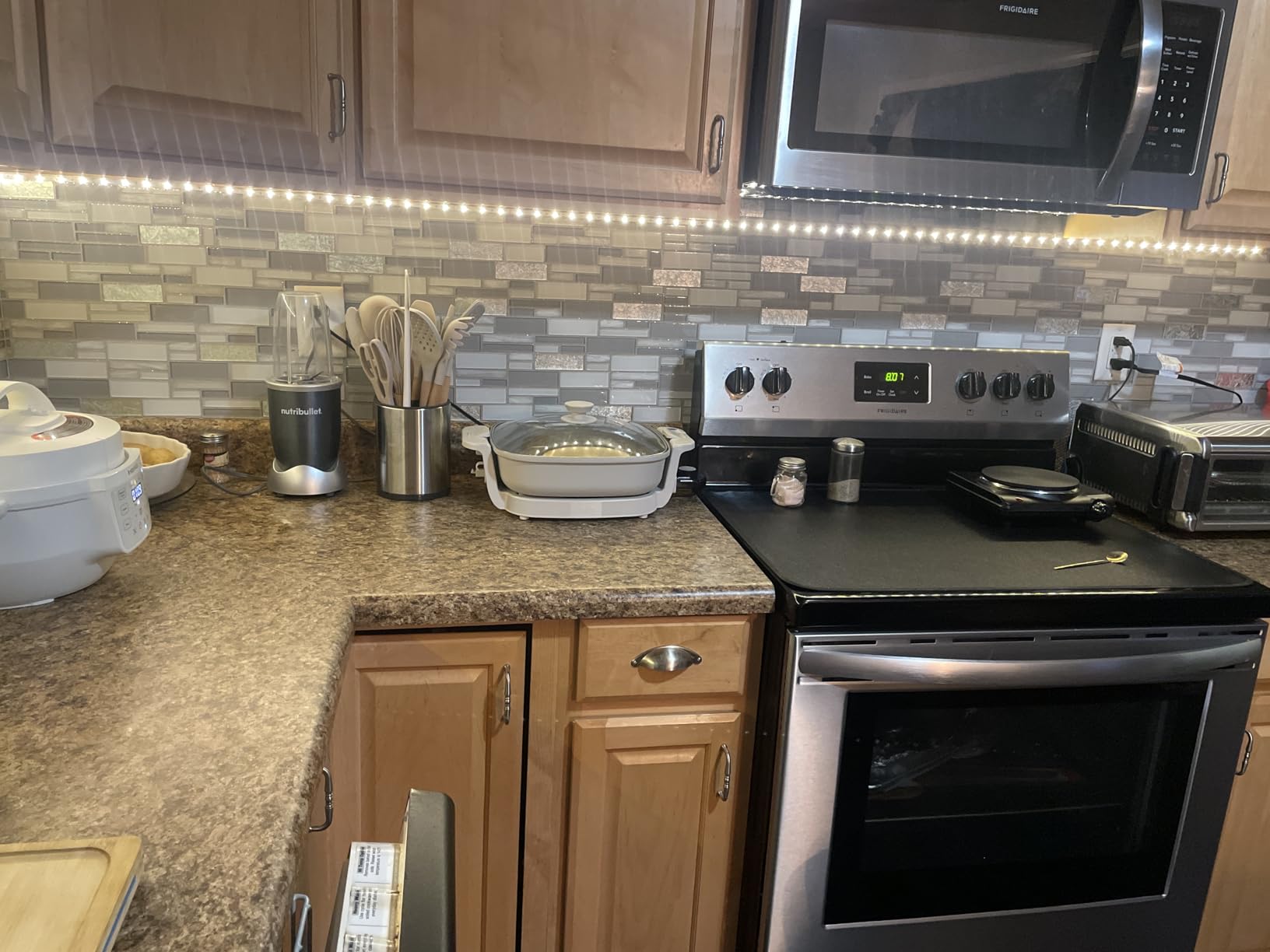 bella Fits-Anywhere SAUTE XL Make & Take Skillet, Non-Toxic, Oatmilk customer photo 2