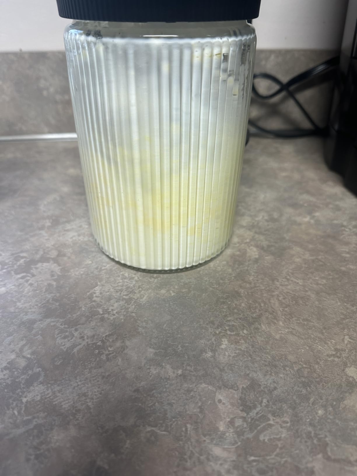 IFOLO Electric Butter Churn – One-Touch Butter Maker in 5–10 Mins, 34oz Glass Jar with High-Speed Brushless Motor, High-Speed Mixing for Creamy Results customer photo 2