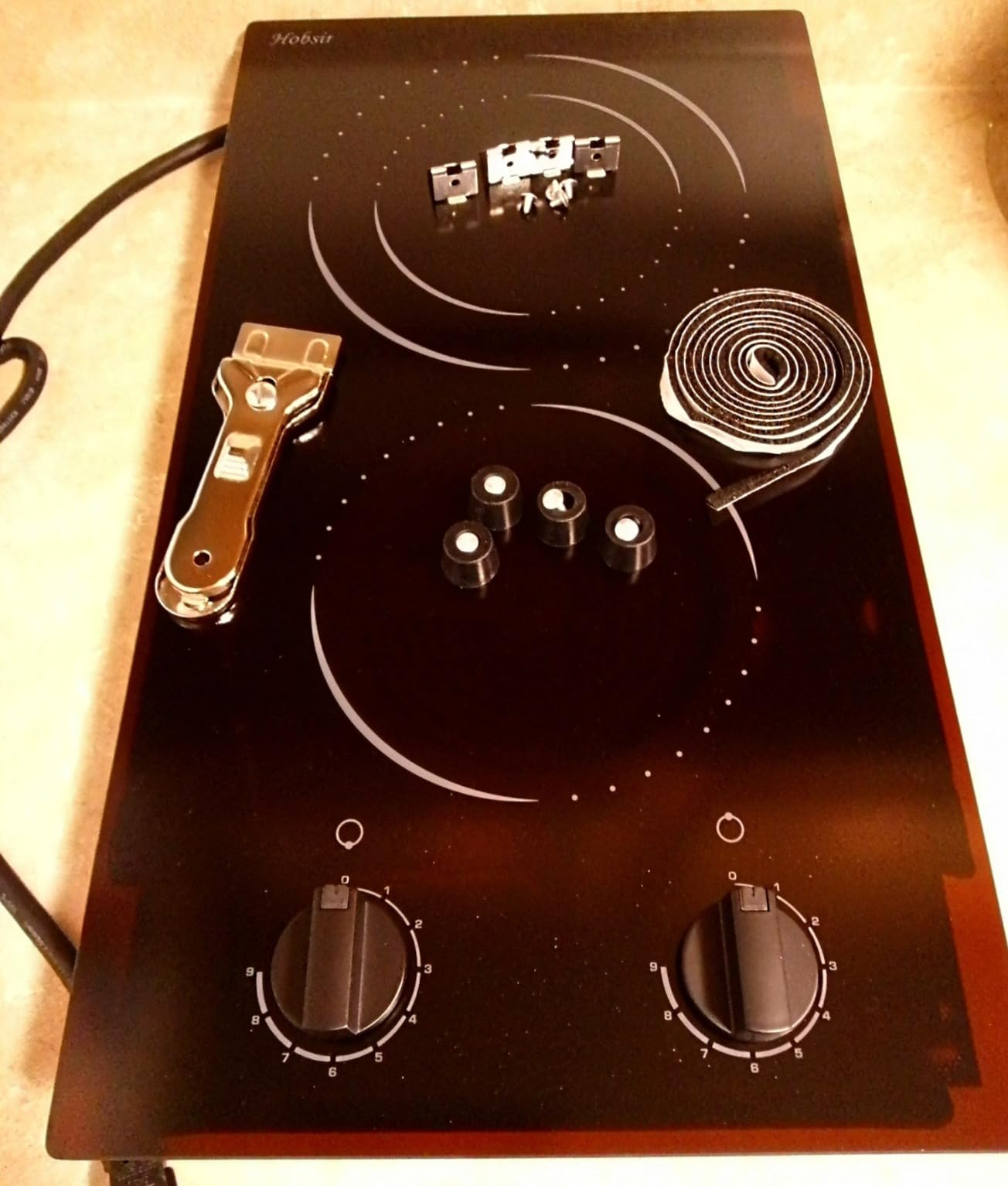 Hobsir 36 Inch Electric Cooktop with Downdraft Extractor, 4 Burners 7400W customer photo 1