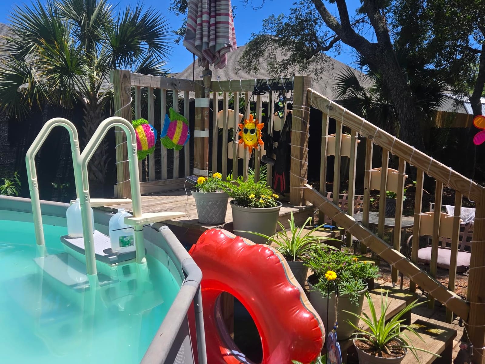 VINGLI Pool Ladder for Above Ground Pools 4-Step, Safety Stair - White&Blue customer photo 2