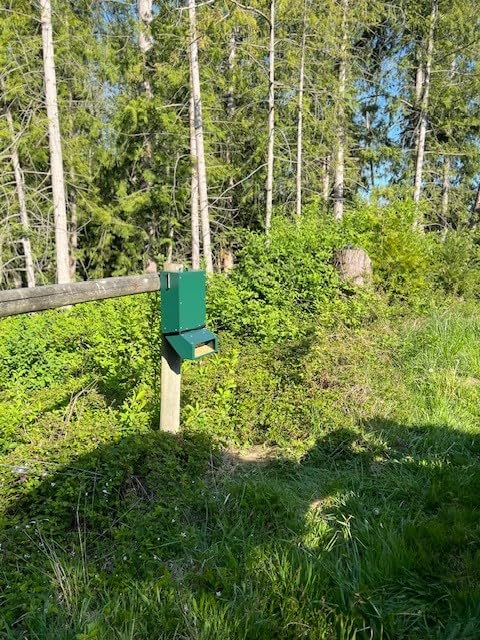 90-110lb Deer Feeder, Heavy Duty Metal Hunting Game Feeder customer photo 1