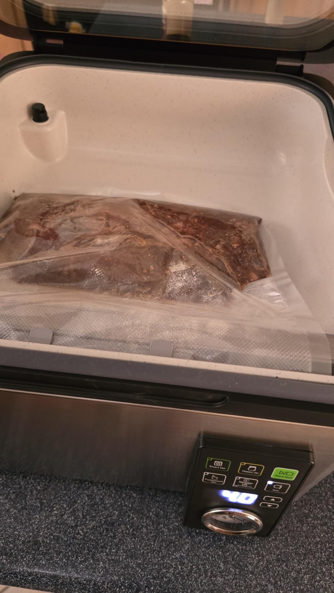 Vesta Precision 12” Chamber Vacuum Sealer, 5.6Qt chamber, Auto Vacuum Time customer photo 2