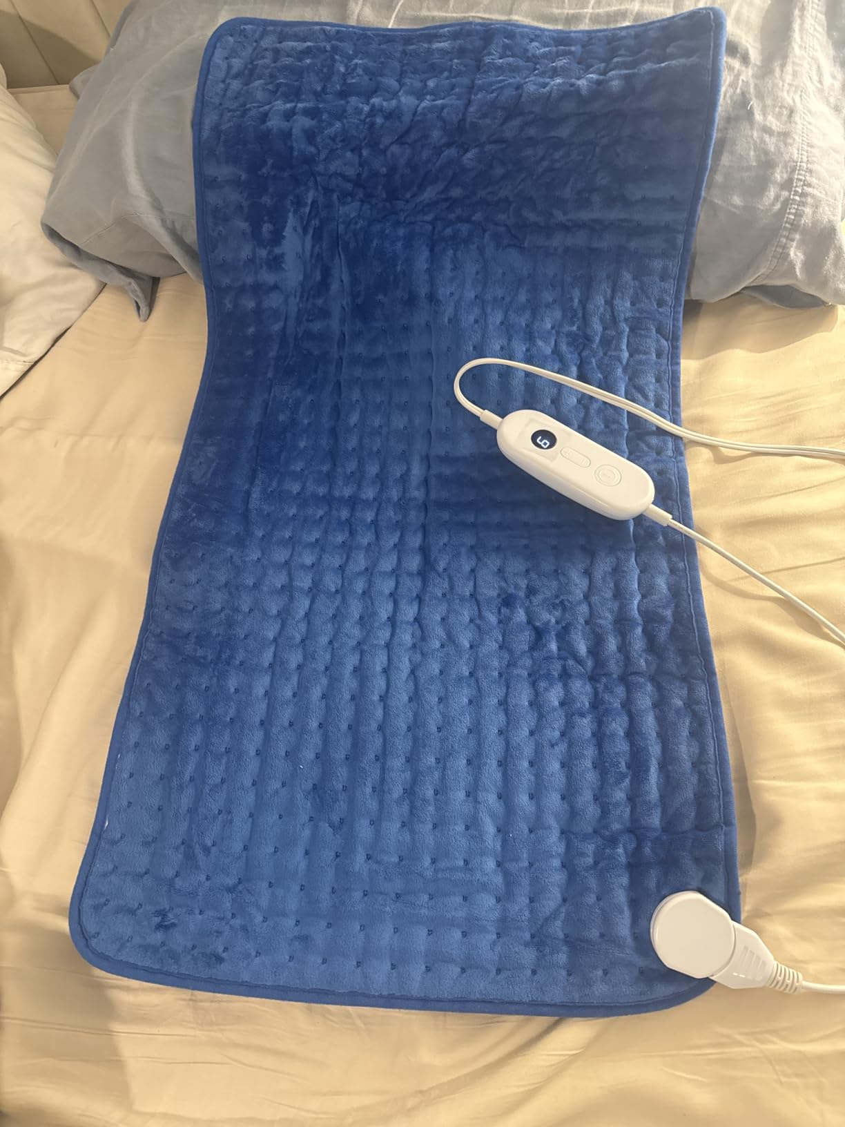 Weighted Heating Pad with Massaging Vibrations, FSA Vibrating Heating Pad customer photo 2