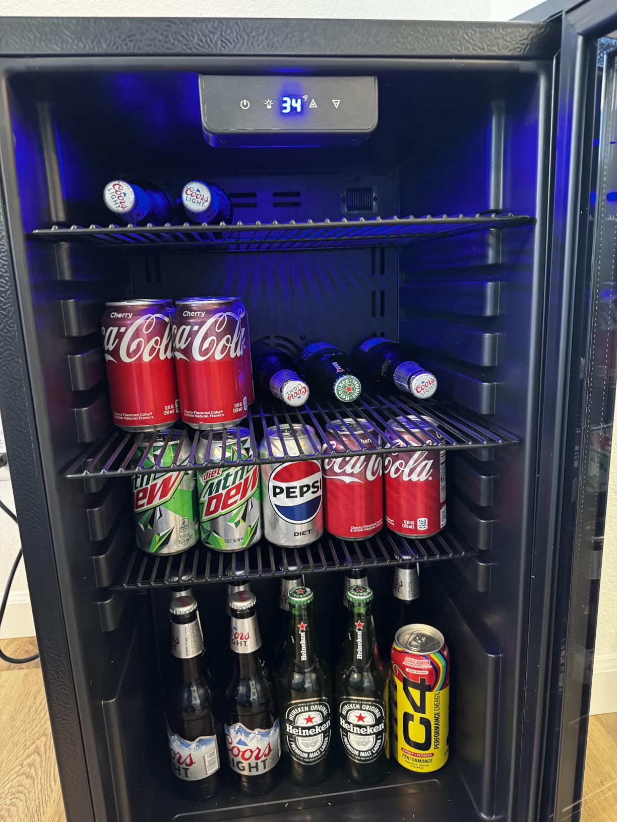 Icyglee 126 Can Mini Fridge, 3.2 Cu.Ft Beverage Refrigerator, NEW Black customer photo 1