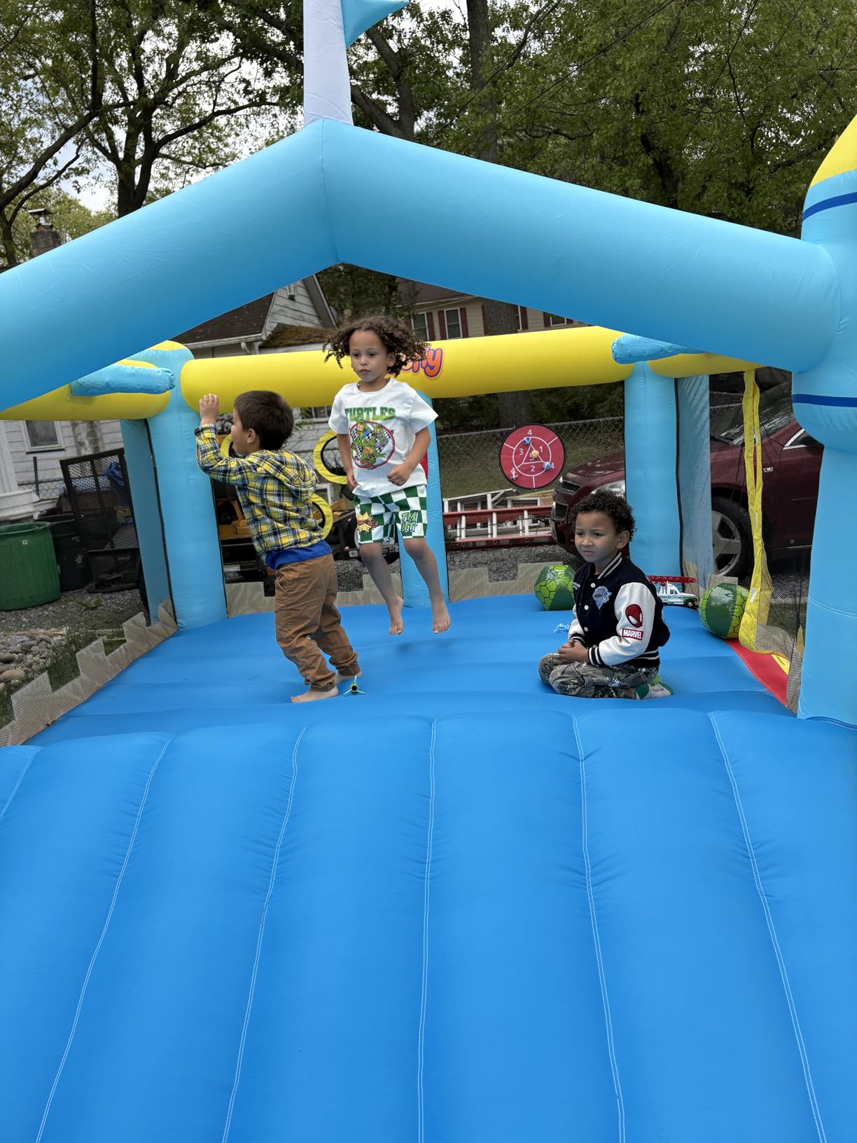 Bounce House, 6-in-1 Play Mode Inflatable Bounce House for Kids customer photo 1