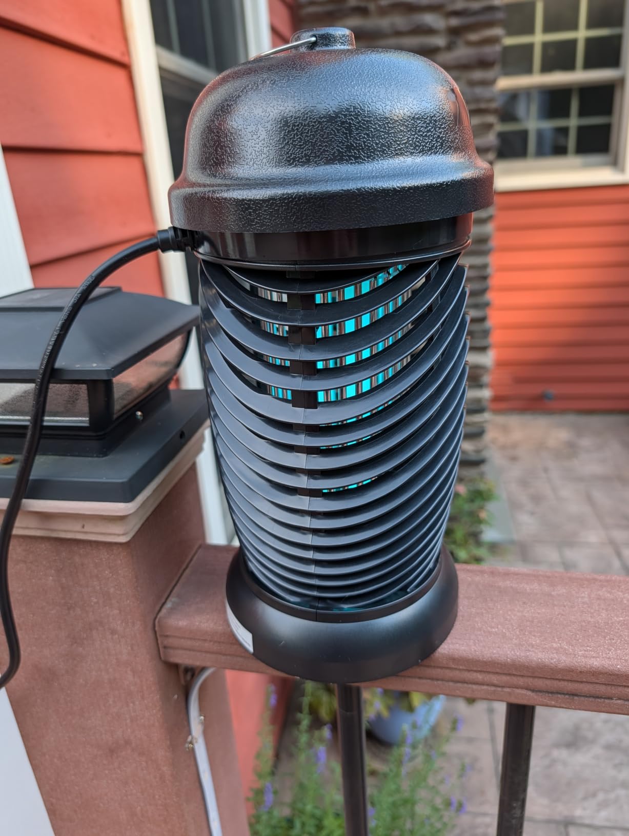 Upgraded Bug Zapper Outdoor, 4200V Electric Mosquito Zapper, Fly Zapper Indoor Fly Traps for Patio & Backyard, 1/2 Acre Coverage customer photo 2